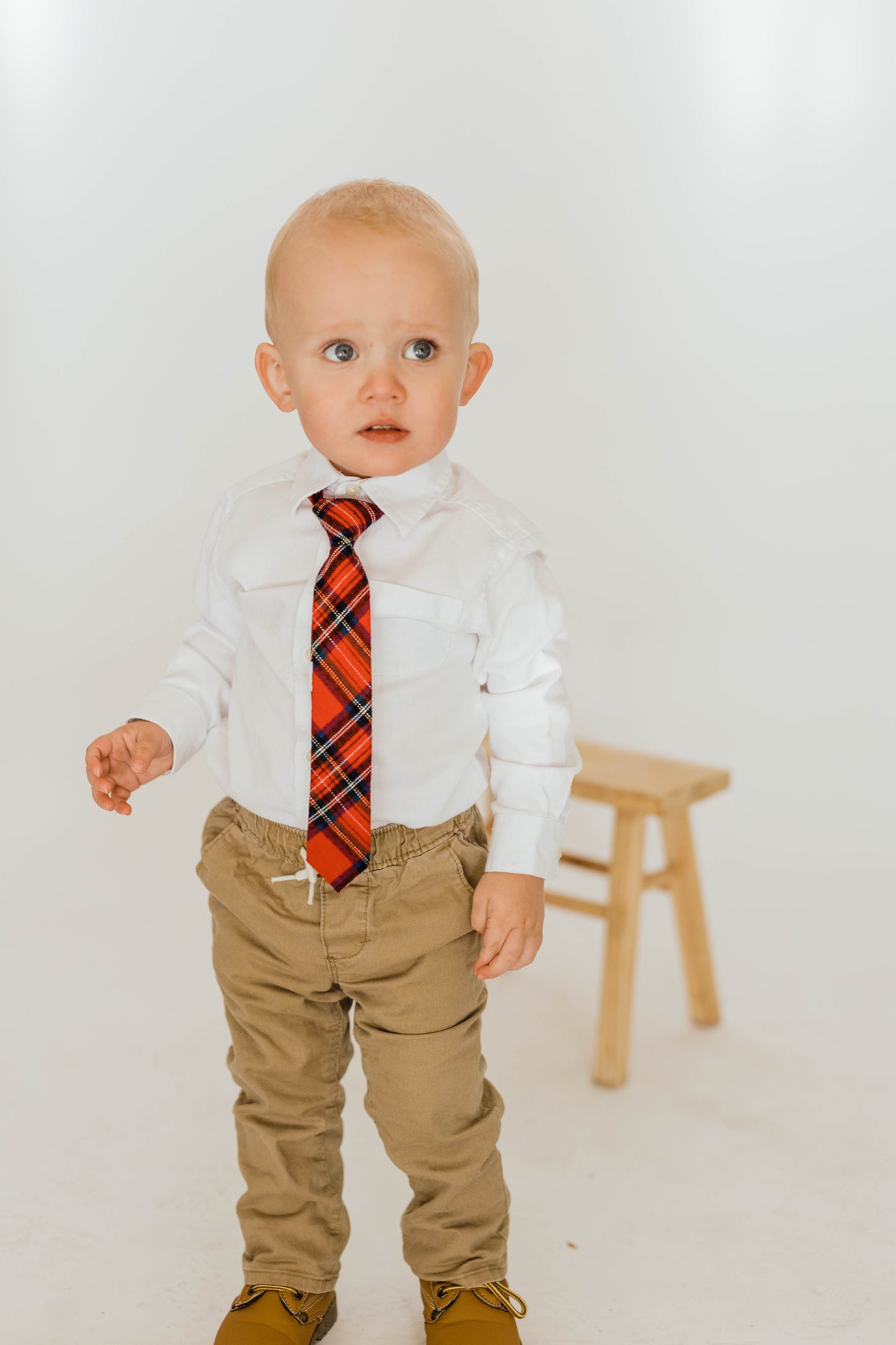 Classic Christmas Plaid Boys Pre-tied Tie (2023)