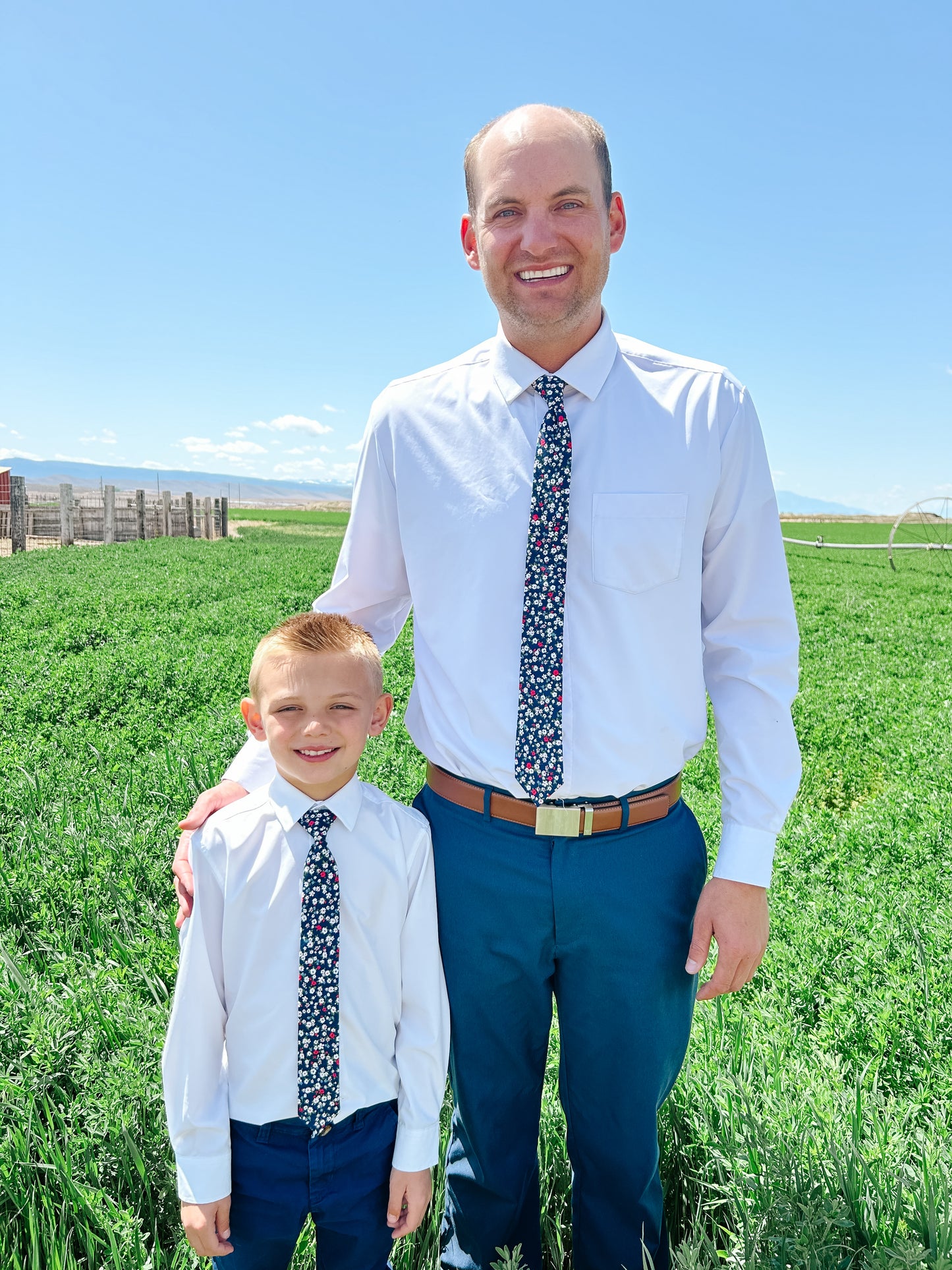 Freedom Floral Boys Pre-Tied Tie