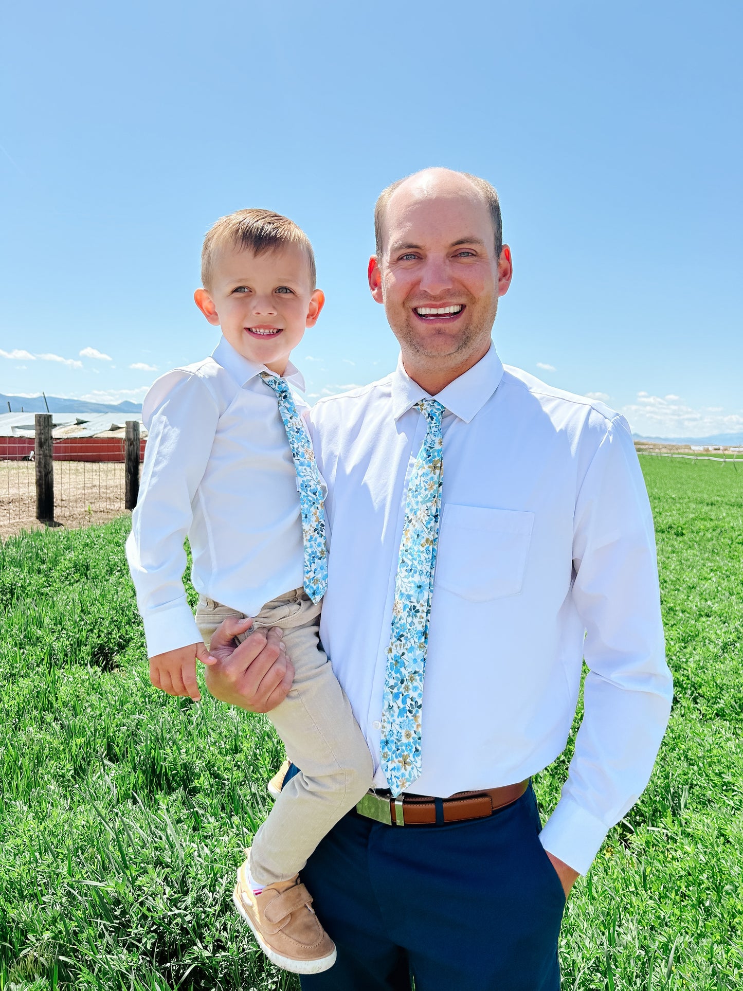 Liam Floral Boys Pre-Tied Tie
