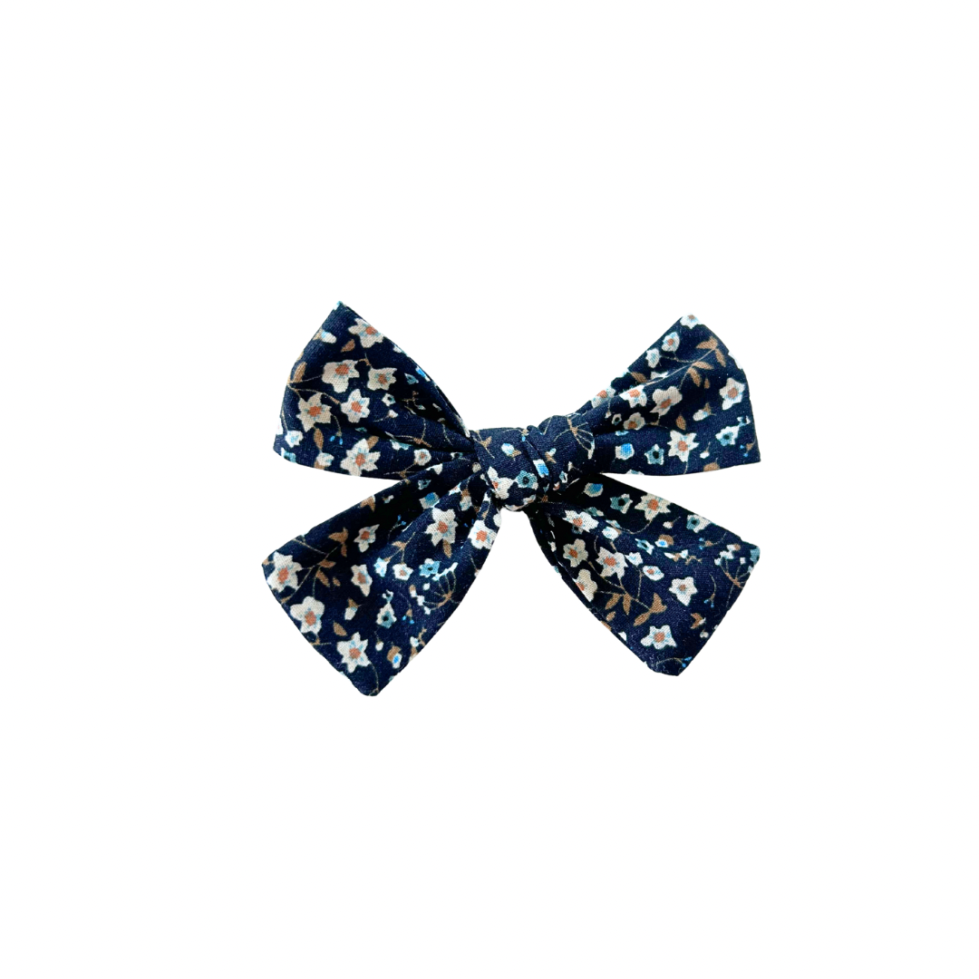 Hayes Floral Petite Hair Bow