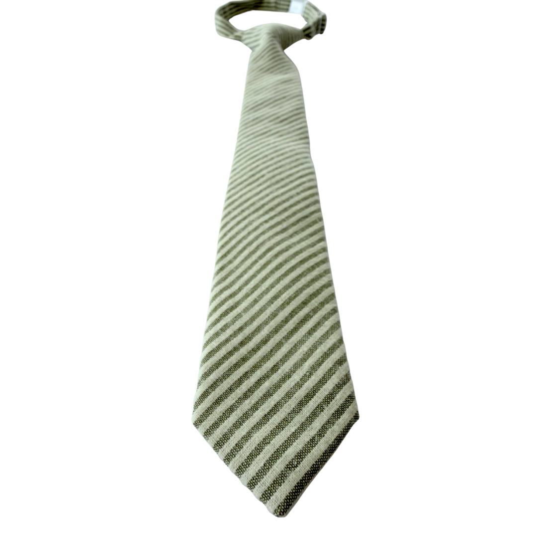 Carson Stripe Boys Pre-Tied Tie