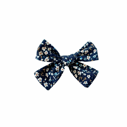 Hayes Floral Petite Hair Bow