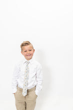 Load image into Gallery viewer, Garden Floral Boys Tie