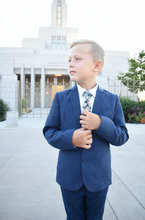 Load image into Gallery viewer, Albion Floral Boys Tie