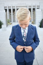 Load image into Gallery viewer, Albion Floral Boys Tie