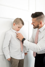 Load image into Gallery viewer, Rose Linen Tie